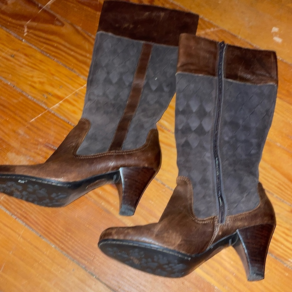Born leather boots size 7.5